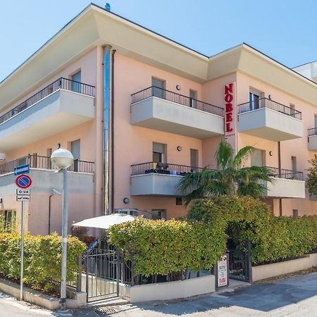 Residence Nobel Rímini Exterior foto