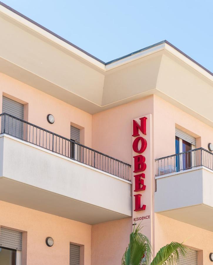 Residence Nobel Rímini Exterior foto