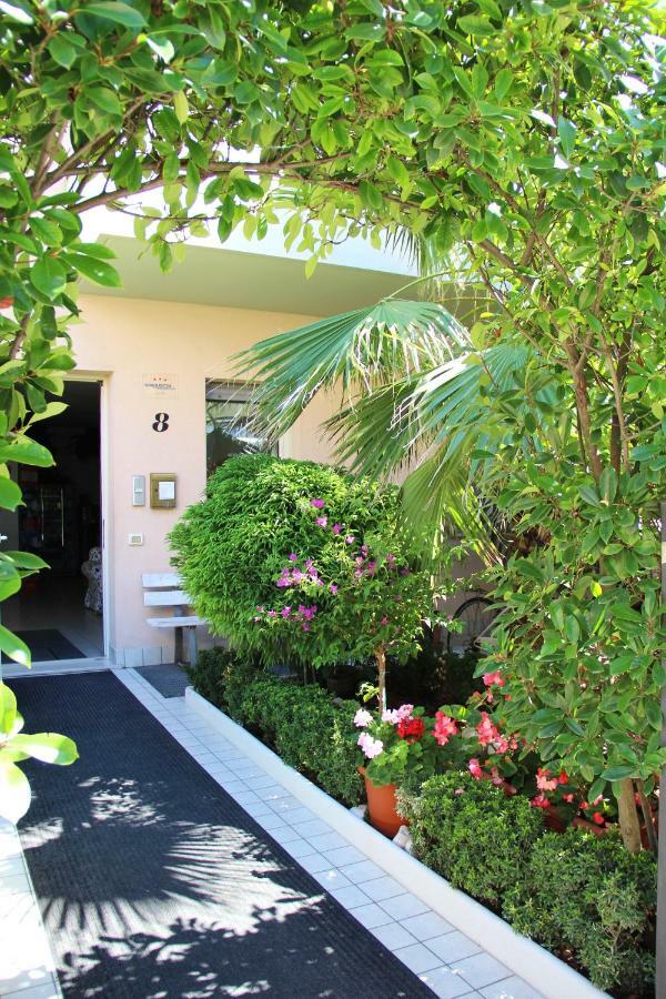Residence Nobel Rímini Exterior foto